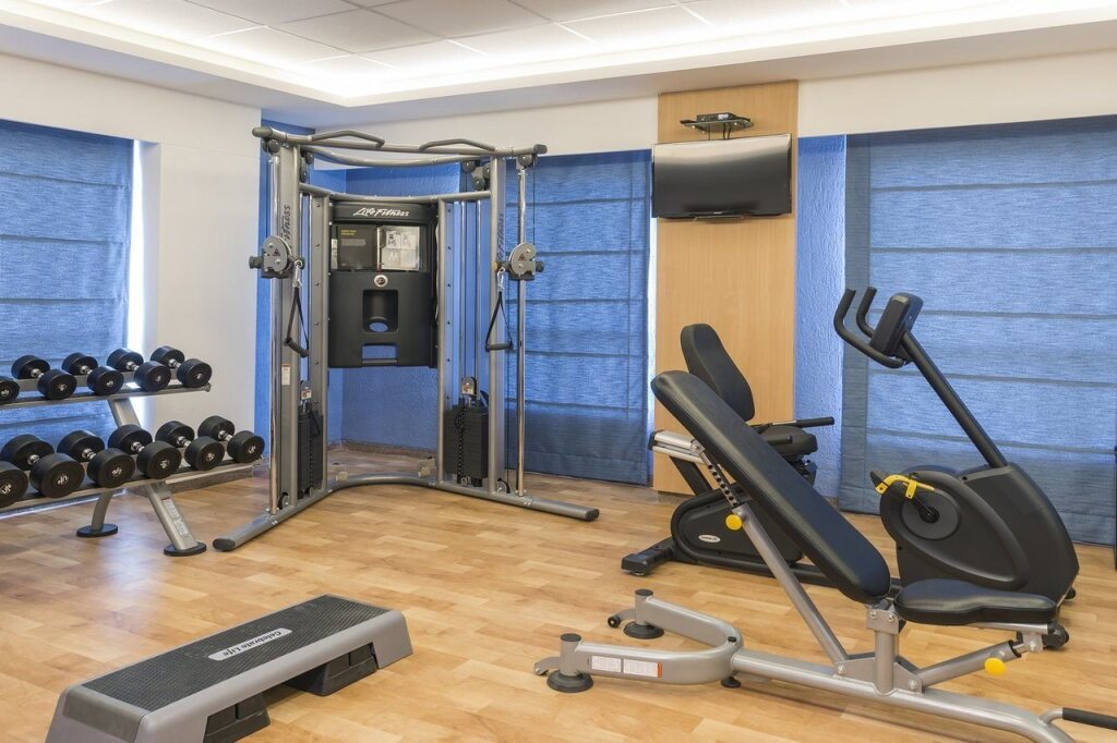 Тхане: GCC Northside Hotel