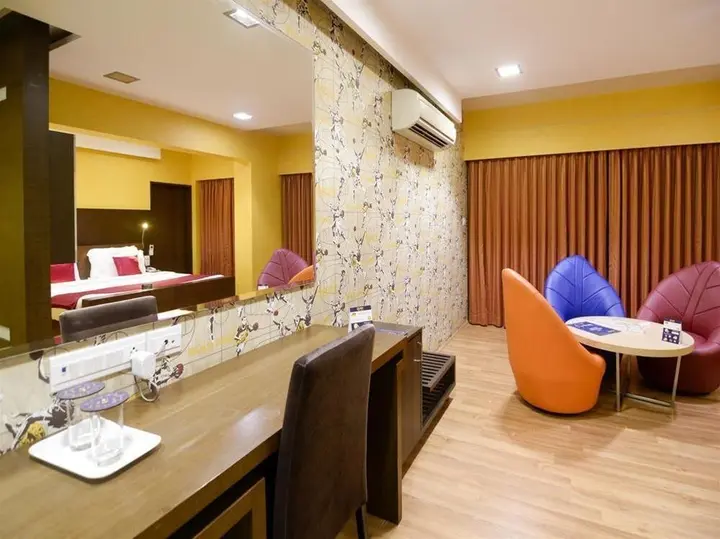 Панаджи: OYO Premium Panjim Mandovi River