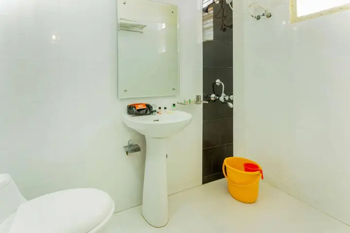 Хидерабад: ZO Rooms Manikonda