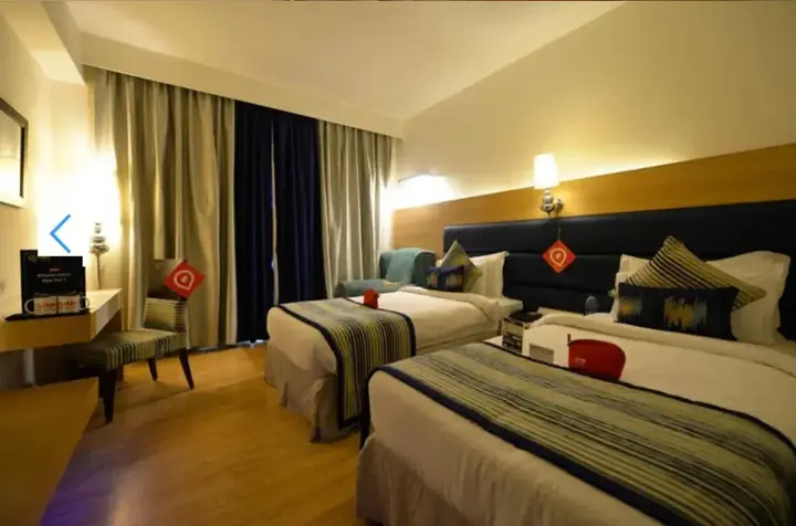 Хидерабад: OYO Premium Banjara Hills Road No1