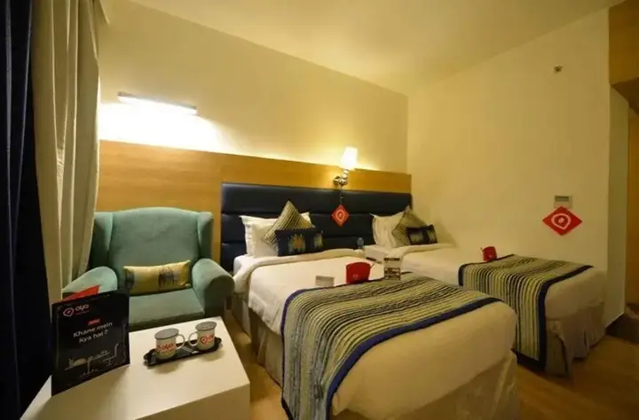 OYO Premium Banjara Hills Road No1 — фото 4