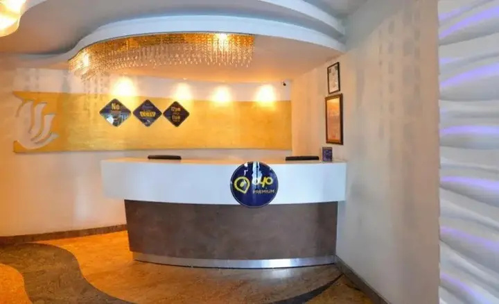 Хидерабад: OYO Premium Banjara Hills Road No1