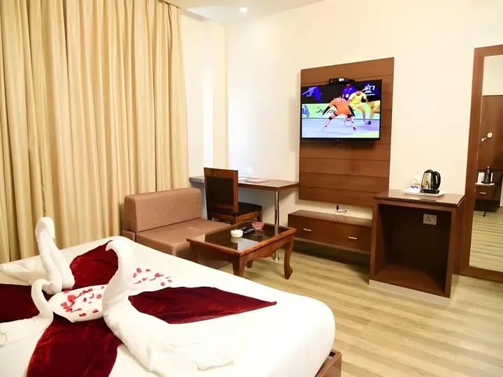 Зиракпур: FabHotel Chandigarh Airport