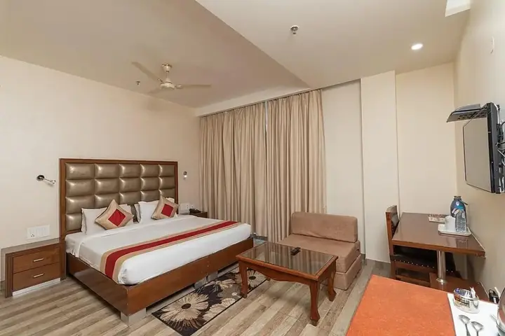 Зиракпур: FabHotel Chandigarh Airport