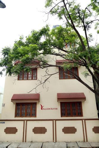 Бангалор: OYO Aptmnts Shanthi Nagar Richmond Town