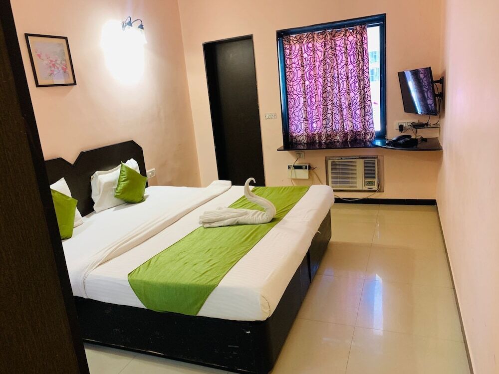 Панаджи: Hotel Miramar, Miramar Beach, Goa
