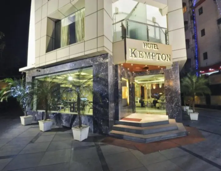 Колката: Hotel Kempton