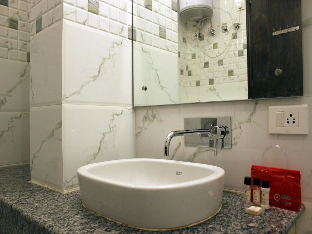 Гуруграм: OYO Rooms Cyber Park II
