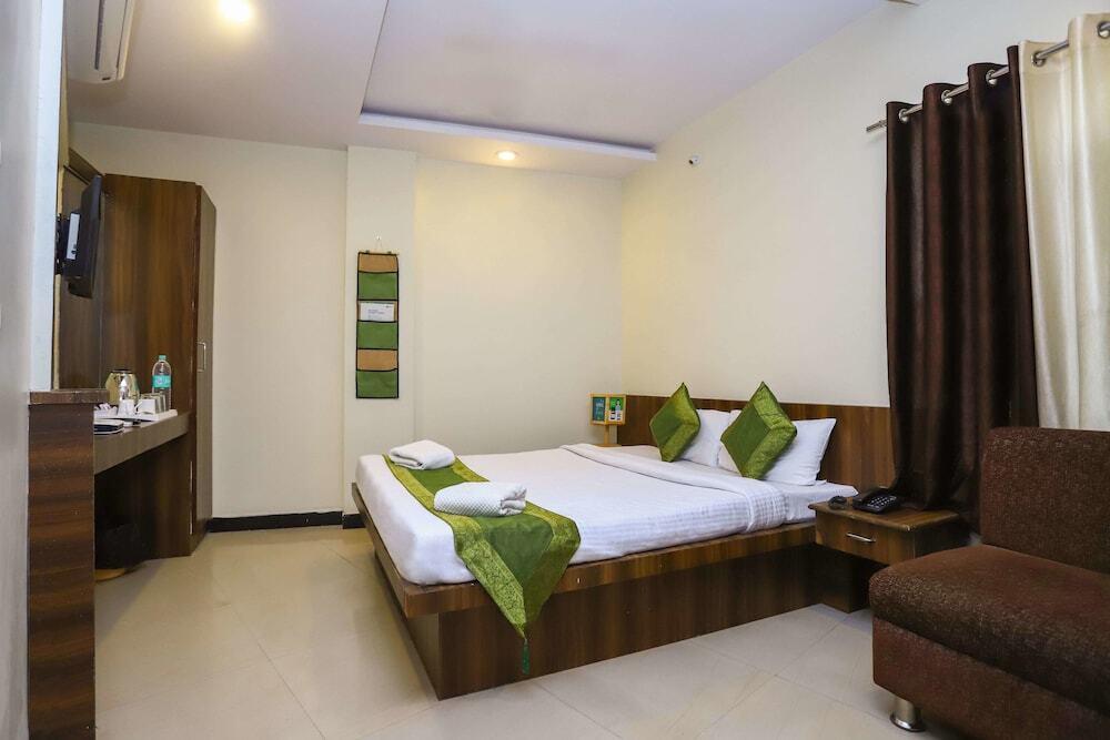 Удджайн: Oyo 2520 Hotel Ashoka Palace