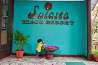 Панаджи: Swim Sea Beach Resort
