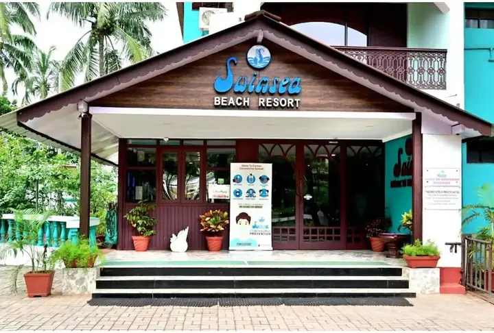 Панаджи: Swim Sea Beach Resort