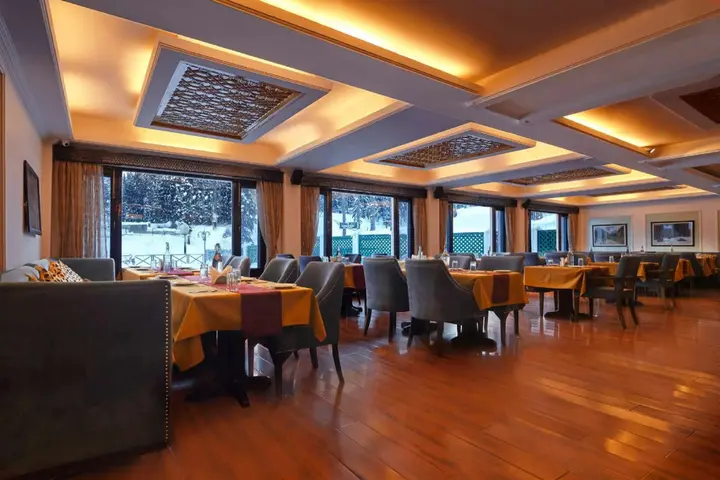 Гульмарг: Hotel Grand Mumtaz
