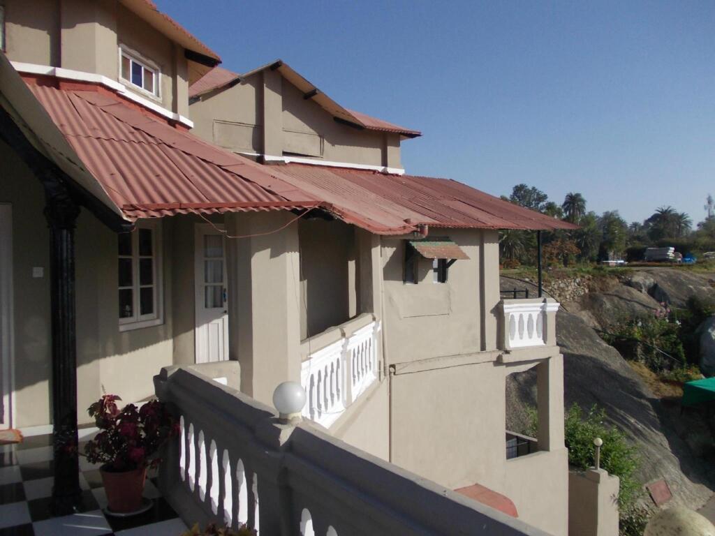 Гора Абу: Hotel Udai Garh (A Family Hotel)