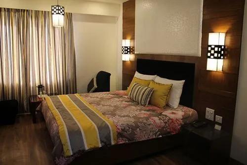 Амритсар: Shiraz Regency- A Boutique