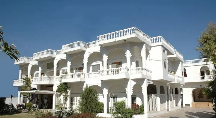 Удаипур: Hotel Saheli Palace