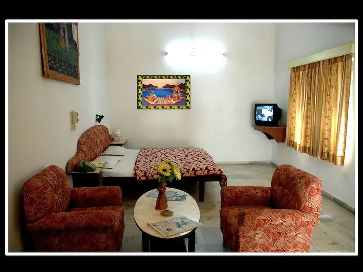 Удаипур: Hotel Saheli Palace