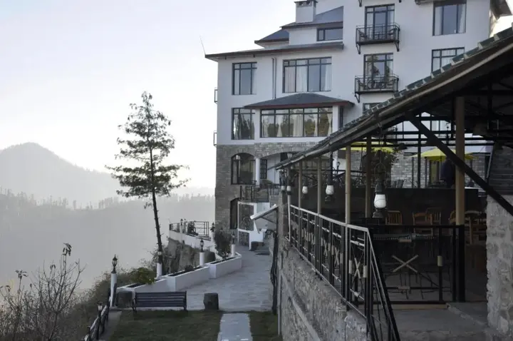 Куфри: Tethys Ski Resort Narkanda