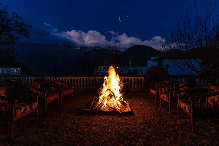 Надди: Himgiri Resorts