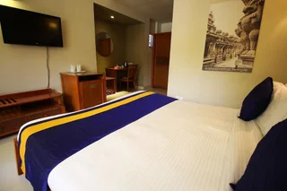 Раджкот: OYO 1968 Hotel Krishna Park Resort