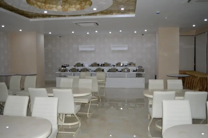Висакхапатнам: OYO 1489 Hotel Diamond's Pearl