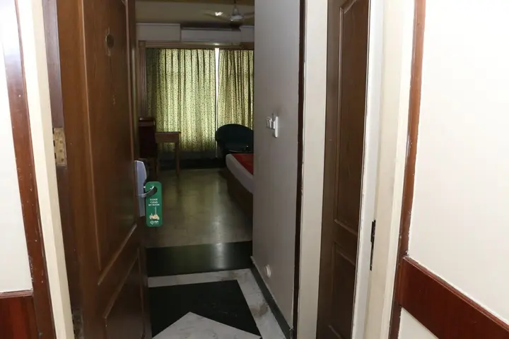 Лудхиана: OYO 1898 Hotel Aditya