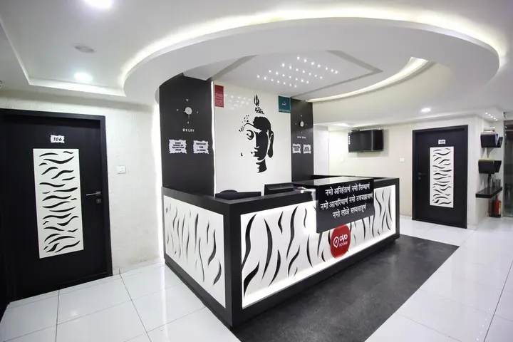 Раджкот: OYO 1319 Hotel Paramount Inn