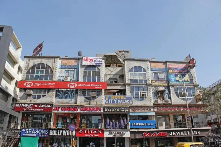 Ахмедабад: OYO Rooms Maninagar Station 3