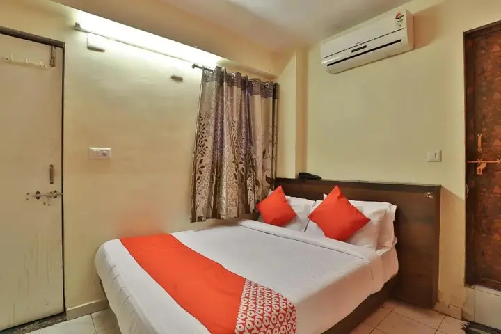 Ахмедабад: OYO Rooms Maninagar Station 3