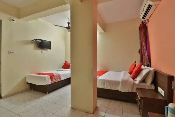 Ахмедабад: OYO Rooms Maninagar Station 3