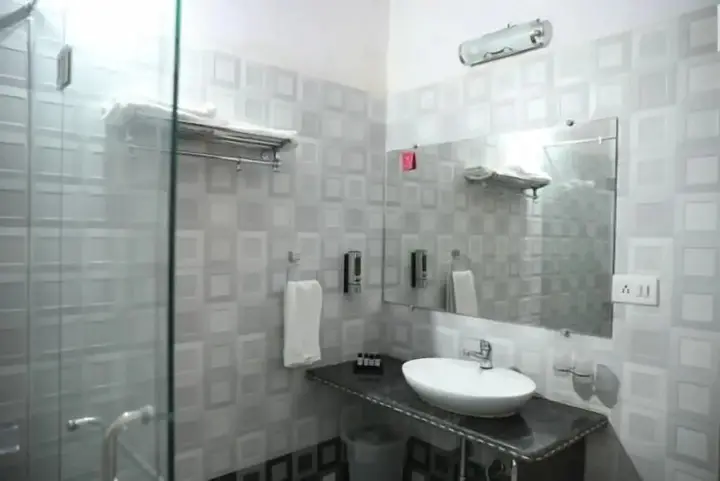 Баихар: Mogli Resorts Kanha