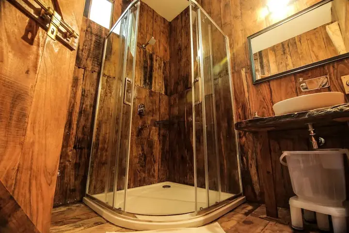 Баихар: Mogli Resorts Kanha