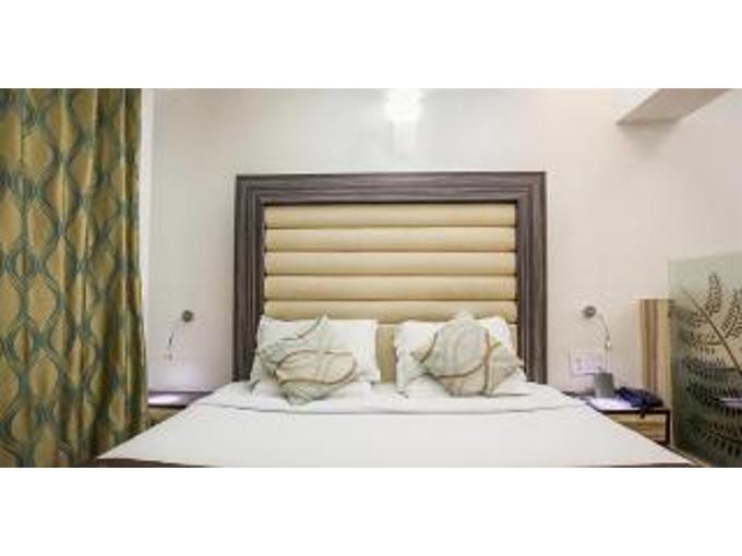 Бхопал: Hotel Ranjits Lakeview