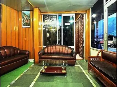 Куллу: Hotel Sangam