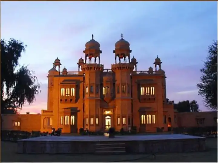 Jawahar Niwas Palace — фото 1