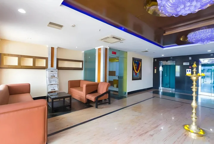 Тирупати: MG Hotel Udayee International