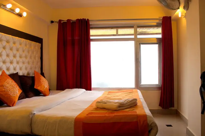 Массури: OYO 1045 Hotel Ashirward