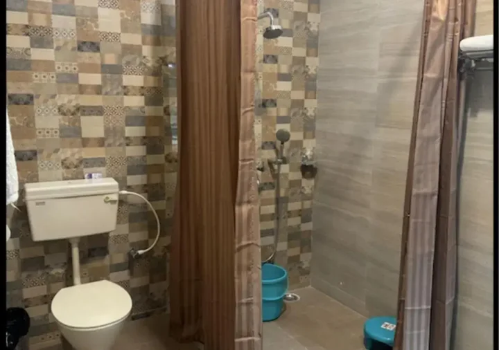 Праяградж: OYO 2147 Hotel Imperial House