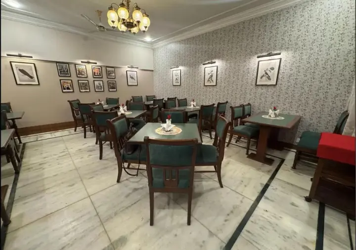 Праяградж: OYO 2147 Hotel Imperial House