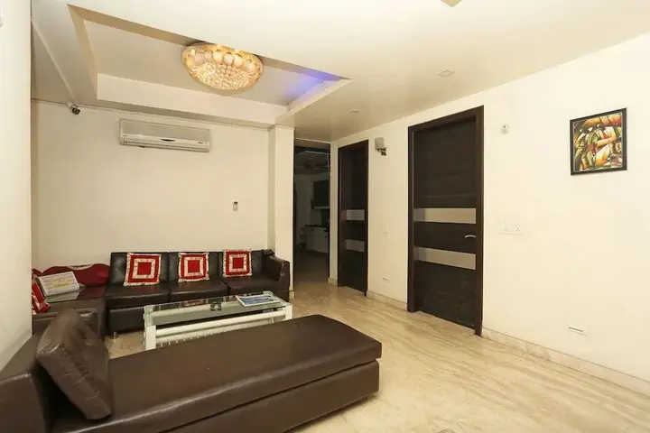 Нойда: OYO Townhouse 380 Hotel Atithee Residency