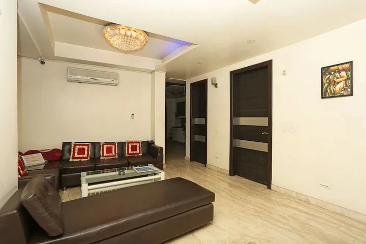 Нойда: OYO Townhouse 380 Hotel Atithee Residency