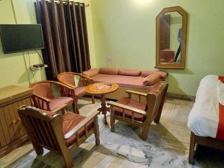 Варанаси: Hotel Divya