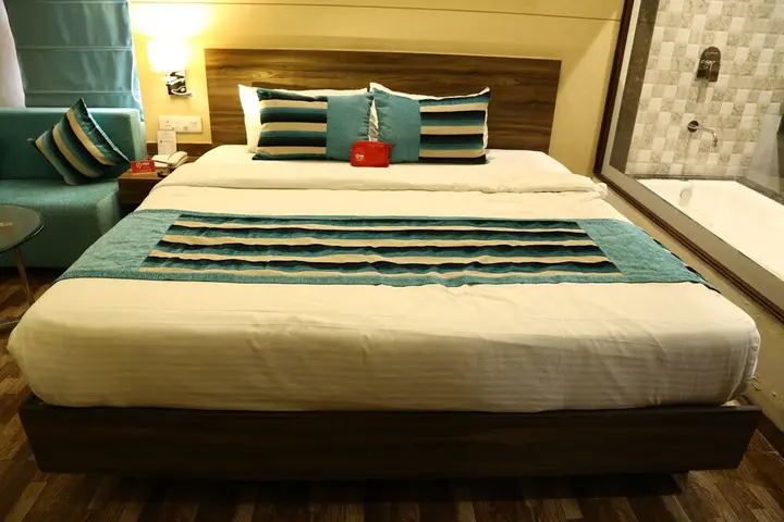Панчкула: OYO 657 Hotel K C Cross Road