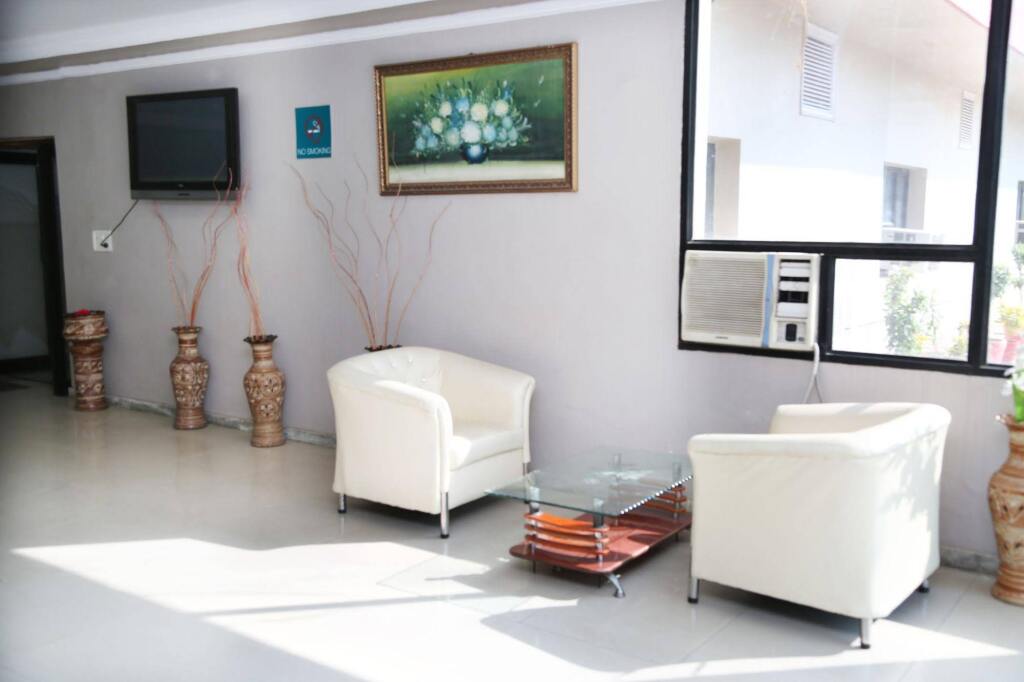 Гуруграм: Pacific Inn Suryansh Hotel