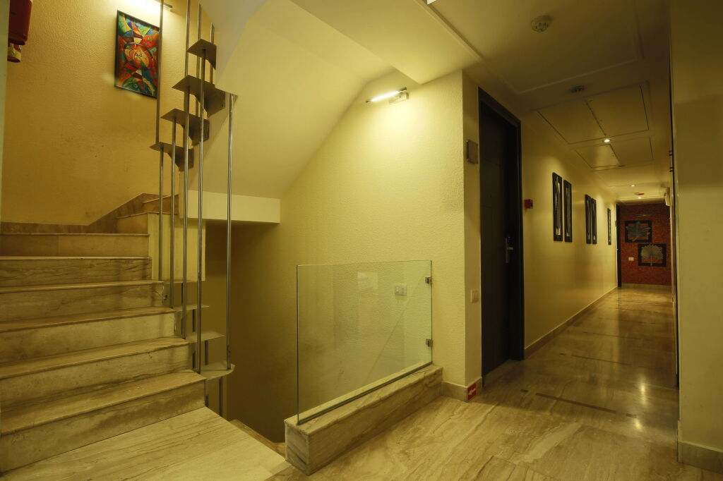 Нью-Дели: FabHotel Aashraye Nehru Place