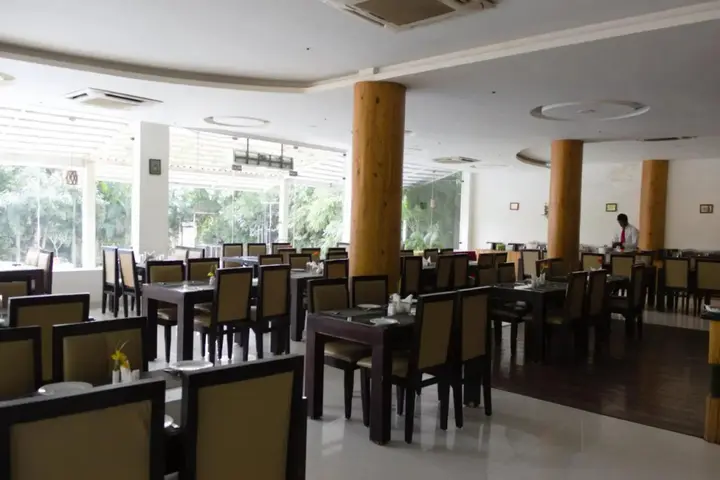 Хидерабад: Mrugavani Resort and Spa