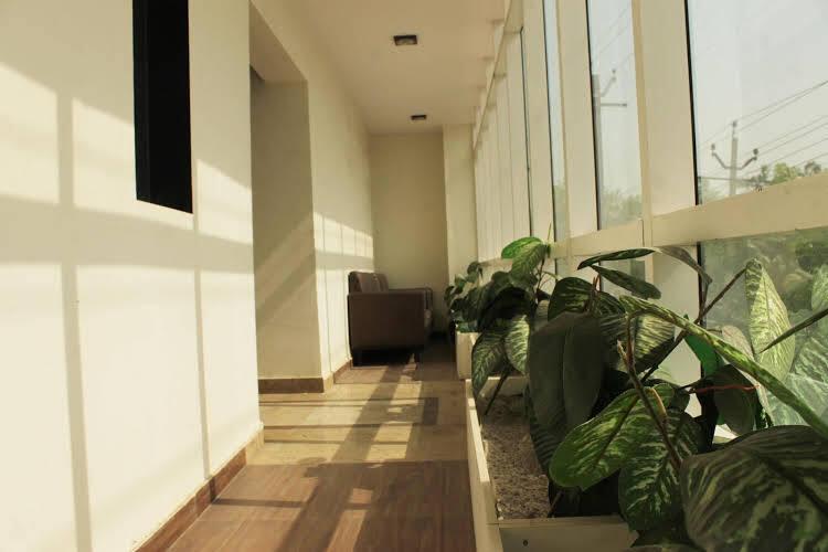 Фаридабад: OYO 672 Hotel Diamond Inn