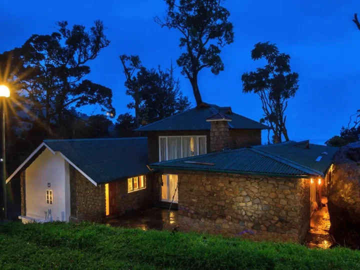 Муннар: Neelakurunji Luxury Plantation