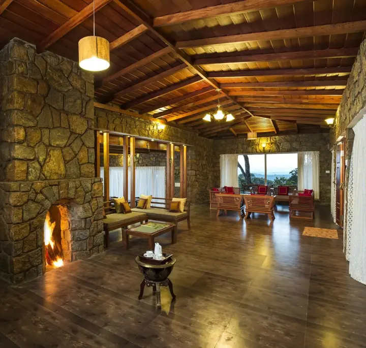 Муннар: Neelakurunji Luxury Plantation