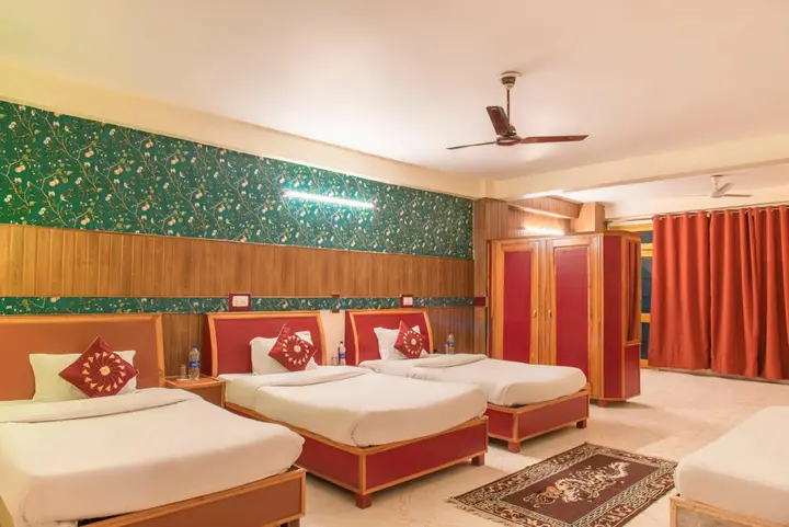 Кангра: Nandini Residency