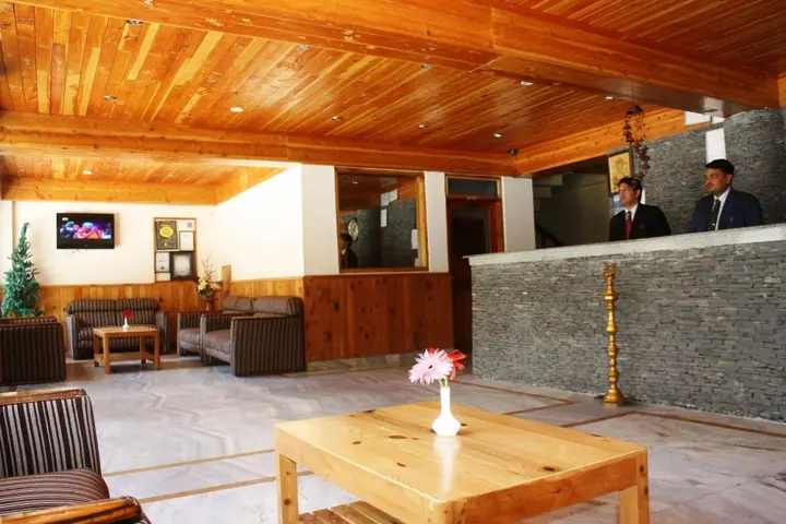 Манали: Sarthak Resorts